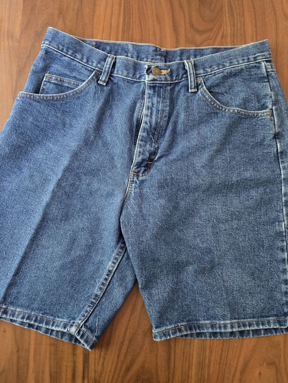 Vintage Wrangler Men's Blue Denim Shorts Jorts Relaxed Regular Fit Size 32